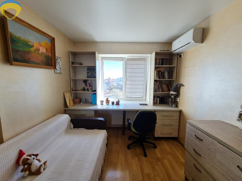 продажа трехкомнатной квартиры номер A-173483 в Приморском районе, фото номер 8